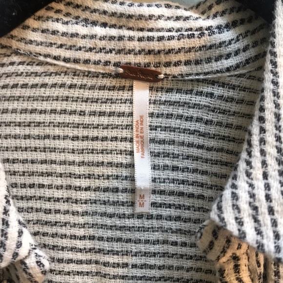 |Free People| Black and White Striped Shirt Size M - Picture 3 of 3